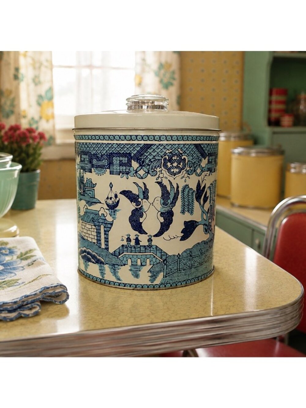 Vintage 50s Blue Magic Krispy Kan